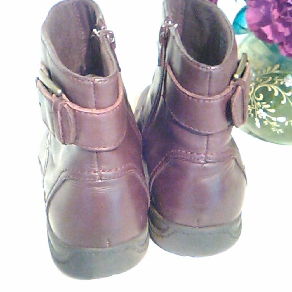 Clark's Collection Brown Low Boots - Picture 9 of 11